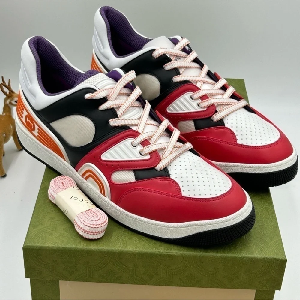 Men’s Gucci basket low top sneakers size 9.5 made in Italy